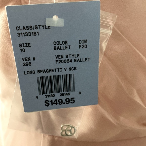 David’s Bridal, NWT, Long Spaghetti V Neck Full Skirt Dress, Sz 10, Ballet - Picture 3 of 13